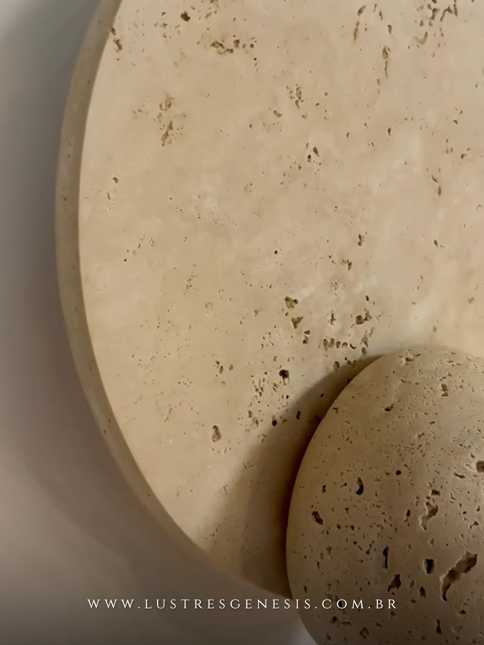 Arandela de pedra natural travertino Bellagio redonda, design moderno, ideal para cabeceira de cama, lavabos e hall